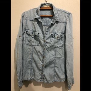 Anthropology Cloth & Stone chambray shirt size Large